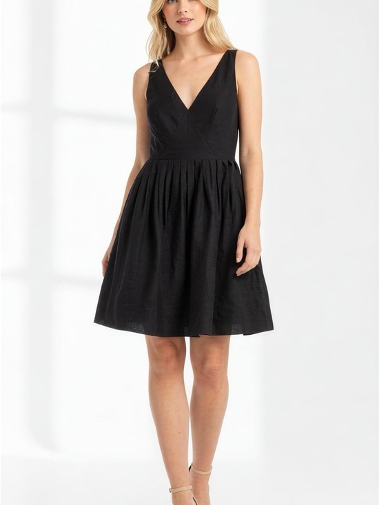 J. Crew Dresses & Skirts - 97% Cotton, 7% Linen Classic Little Black Dress V-Neck Sleeveless, Party wedding